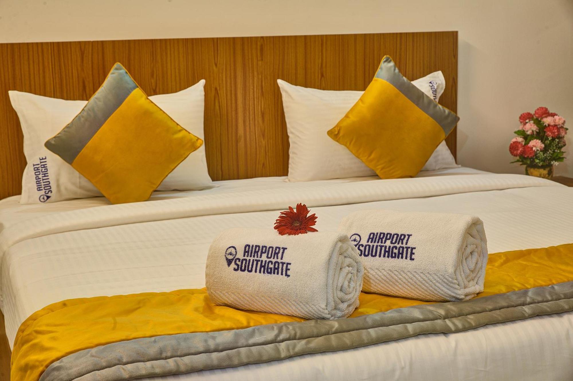 Hotel Airport Southgate Bangalore Devanahalli Exterior foto